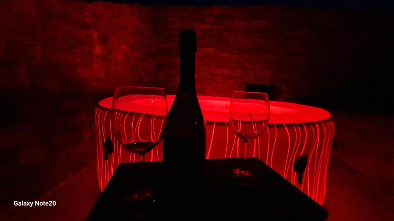 Hisa Kapis With Hot Tube Lejlighed Koper Eksteriør billede